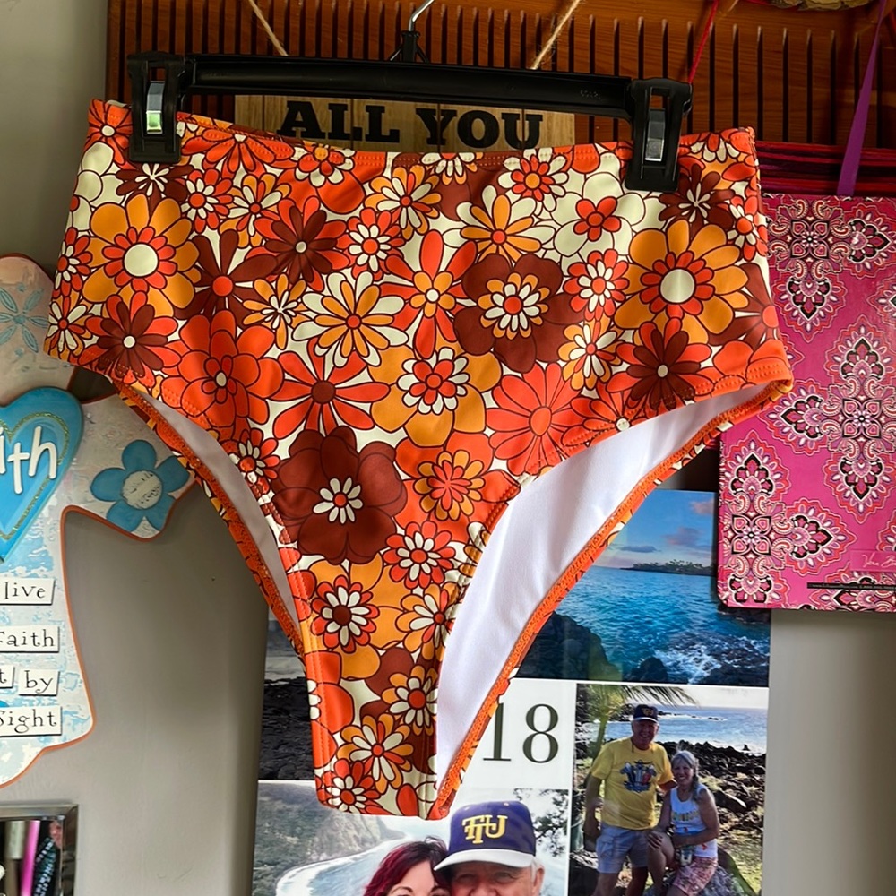 NEW high cut swim bottom